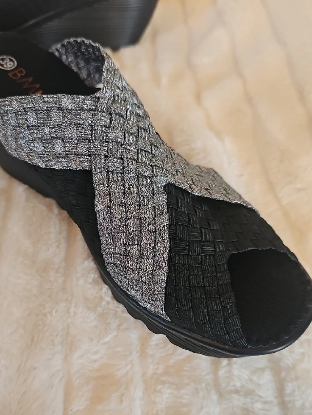 bernie mev. Metallic Silver and Black Wedge Slide - Picture 3 of 10